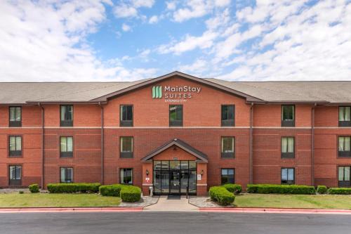 Little Rock Hotel | MainStay Suites Little Rock West Near Medical Centers