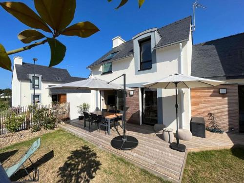 Beg-Meil House | Maison 4* à Beg Meil, proche plage avec jardin, 3 chambres, parking - FR-1-481-177