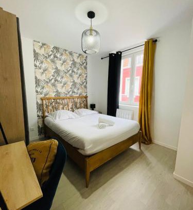 Croix Apartment | Maison 4 chambres Croix