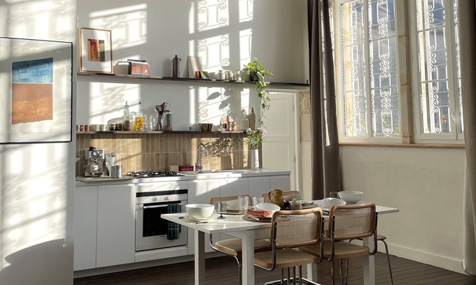 Morteaux-Couliboeuf House | Maison Atypique-ancienne École Rénovée, 4 à 6 per