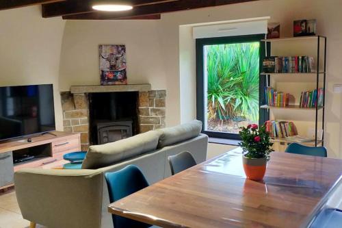 Jullouville House | Maison au calme bord de mer