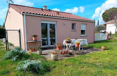 Lescure-dAlbigeois House | Maison au calme proche Albi