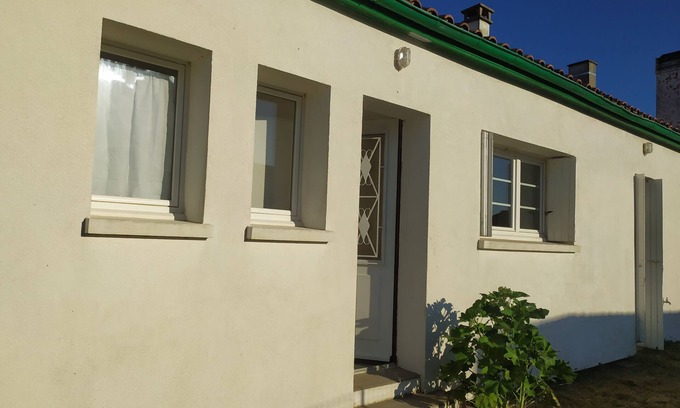 Dolus-d'Oleron House | Maison au Calme Dans Hameau