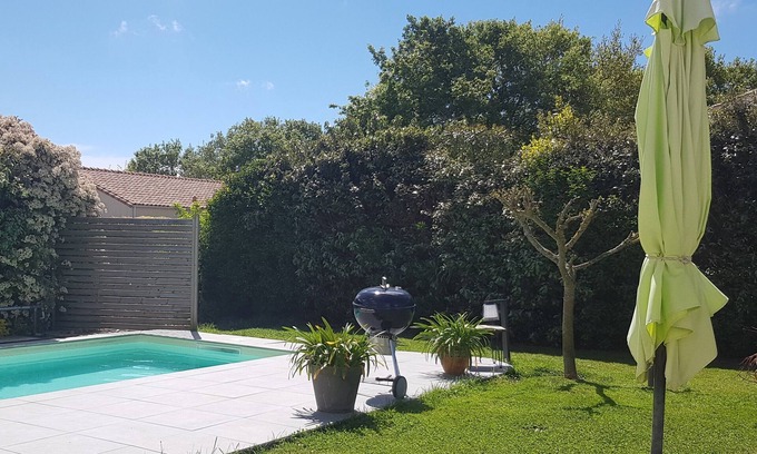 Talmont-Saint-Hilaire House | Maison Avec Piscine à 5 min de la Plage et Proche des Sables D'olonne