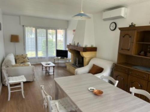 Gastes House | Maison avec Jardin près du Lac de Gastes - 6 pers, Ménage inclus, Idéale Familles - FR-1-319-407