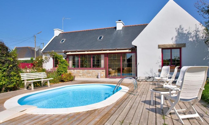 Plomeur House | Maison avec piscine pour 6 personnes
