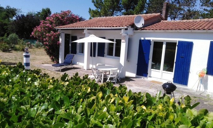 La Remigeasse House | Maison Avec Très Grand Jardin : Plage à Pied, Piste Cyclable,