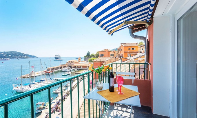 Villefranche-sur-Mer Apartment | MAISON BLEUE AP4362 By Riviera Holiday Homes