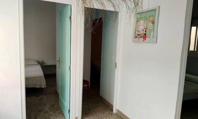Costa Dorada House | Maison Calme en Plein Centre Avec Jacuzzi !