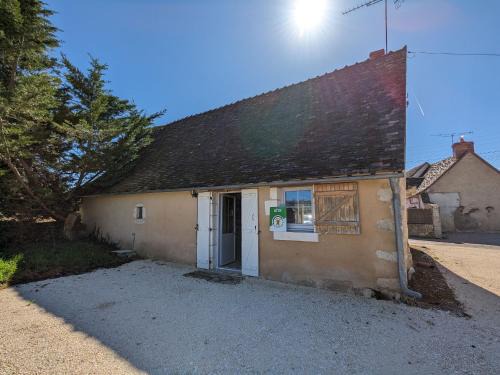 Pouligny-Saint-Pierre House | Maison de campagne avec jardin près d'Abbaye de Fontgombault et station thermale La Roche-Posay - FR-1-591-110