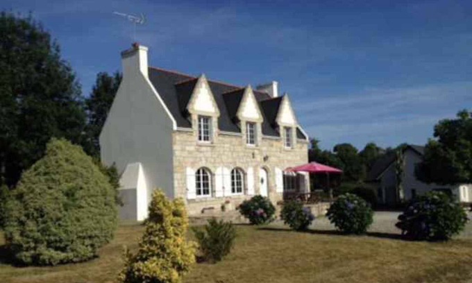 Clohars-Fouesnant House | Maison de Famille à Quelques Minutes de la Plage