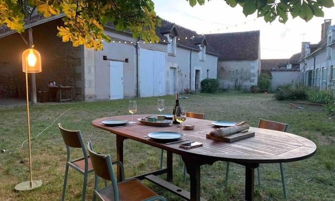 Selles-sur-Cher House | Maison de famille - grand jardin clos - 15mn du zoo de Beauval