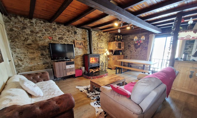 Fontrabiouse House | Maison de Montagne Capcir Pistes de ski et Nombreuses Randonnées à Proximité