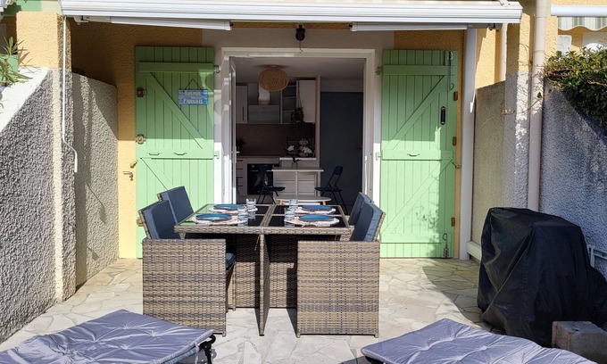 Le Grau-Du-Roi House | Maison de Vacances en Bord de Mer, P3 Duplex au Grau-du-roi, 5/6personnes
