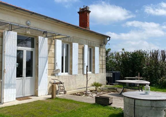 Gaillan-en-Medoc House | Maison de vacances en pierre
