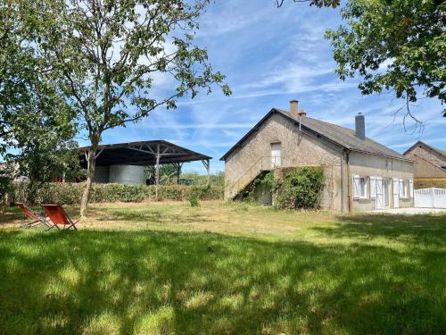 Le Gavre House | Maison de vacances spacieuse près de la forêt, avec jardin, cheminée, wifi, et équipements de loisirs. - FR-1-306-1223