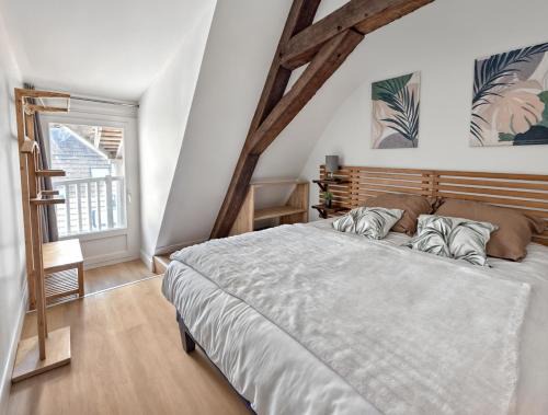 Nevers Apartment | Maison de ville Spacieuse Proche du Centre