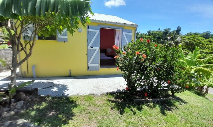 Vieux-Fort House | maison du phare