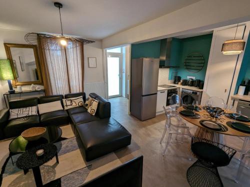 Saint-Yrieix-sur-Charente House | Maison spacieuse avec terrasse, proche CNDBI, idéale pour familles et événements, animaux acceptés. - FR-1-653-249
