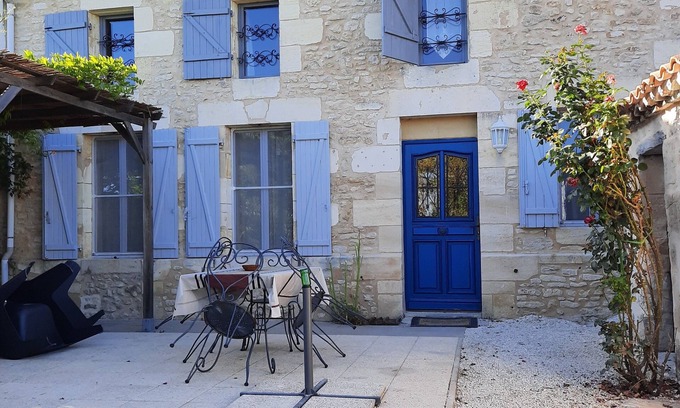 Saint-Genes-de-Blaye House | Maison Girondine
