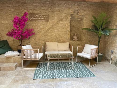 Cornillon-Confoux House | Maison l’Oustaou Cornillonnais