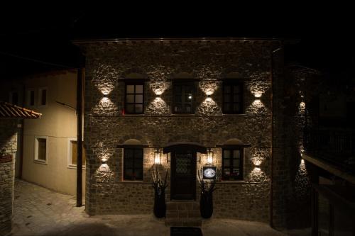 Arachova Hotel | Maison Michelangelo