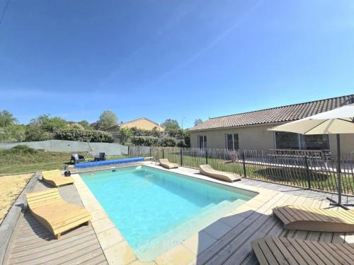 Sainte-Sabine-Born House | Maison périgourdine avec piscine privative, internet et animaux acceptés - FR-1-616-476