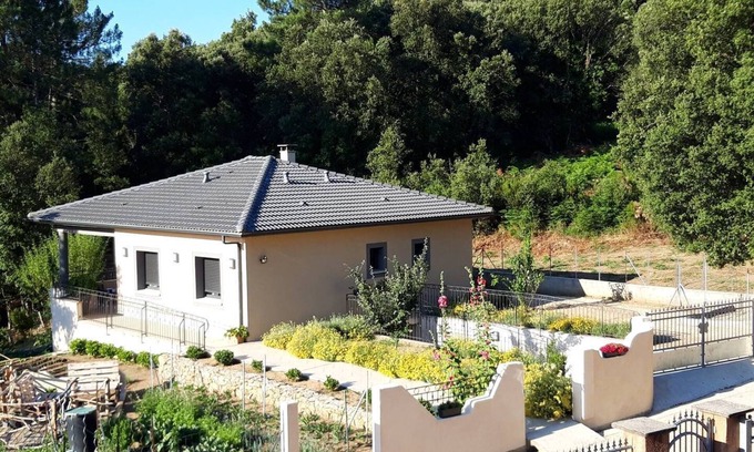 Levie House | Maison PARADISANU au cœur des montagnes, à deux pas des sentiers de randonnée