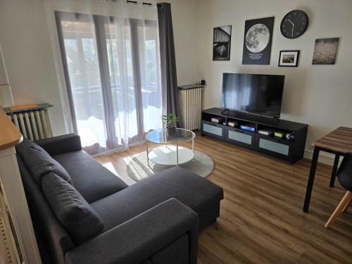 Chelles House | Maison Paris, Vallée Village, Disney & Astérix