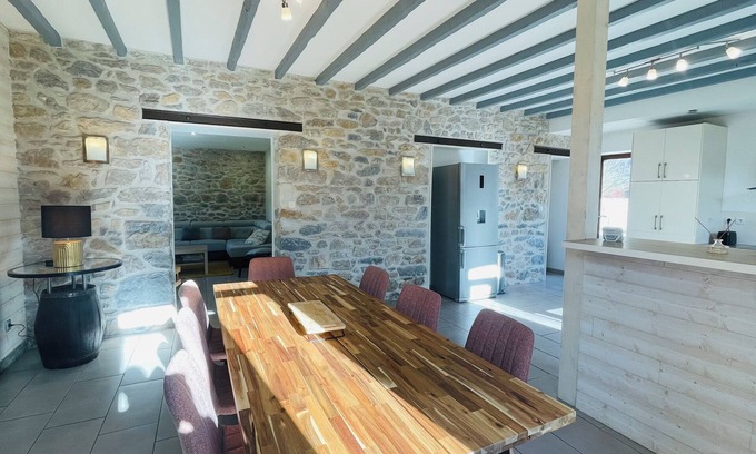 Le Pit House | Maison plaine Voreppe 8/10 persons + spa jacuzzi extra
