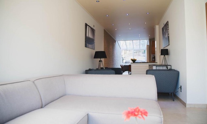 Sint-Andries House | Maison Romeo