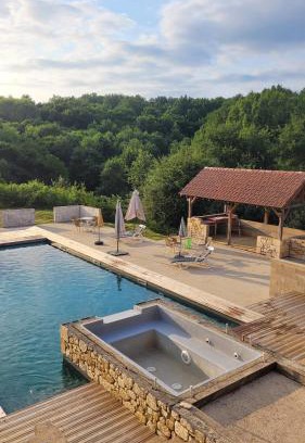 Saint-Cernin-de-lHerm House | Maison Tiny Bwa