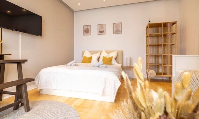 Erfurt Old Town Apartment | Maisonette, Wi-Fi, Parking, Fireplace