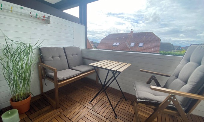 Friedrichskoog Apartment | Maisonette-wohnung mit Schönem Balkon in Deichnähe