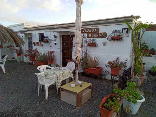 Antigua Apartment | Majada Blanca