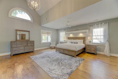 Gilbert House | Majestic Lake Murray Retreat