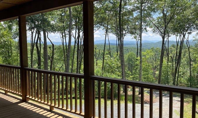 Unaka Cabin | Majestic Ridge Retreat offering long range mountain views in a peaceful setting!