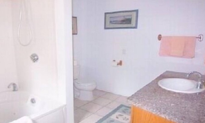 Town Hill House | Make your 2023 Reservations - Same great rates