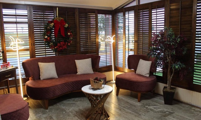 Perry House | Making The Best Memories Along The Way! Comfy Unit, Parking