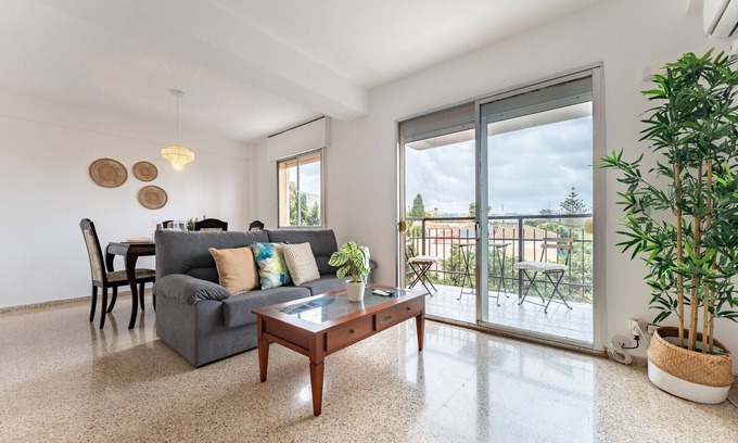 Carihuela Apartment | MalagaSuite Paganini Torremolinos