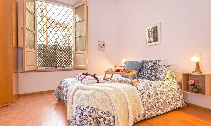 San Felipe Neri Apartment | -MalagaSunApts- Bohemian GroundFloor