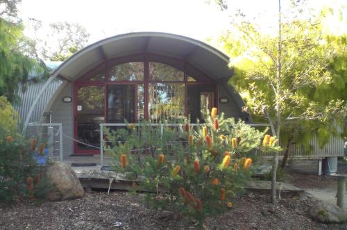 Mallacoota Resort | Mallacoota's Shady Gully Caravan Park