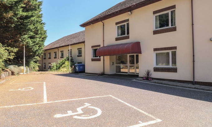 Kingsteignton Cottage | MALLARD, pet friendly in Kingsteignton