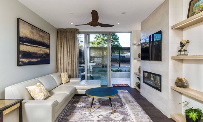 Nelson Apartment | Malthouse Lane City Apartment - Central Nelson Comfort with Stylish Design