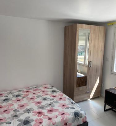 Palaiseau Apartment | Manaslu home