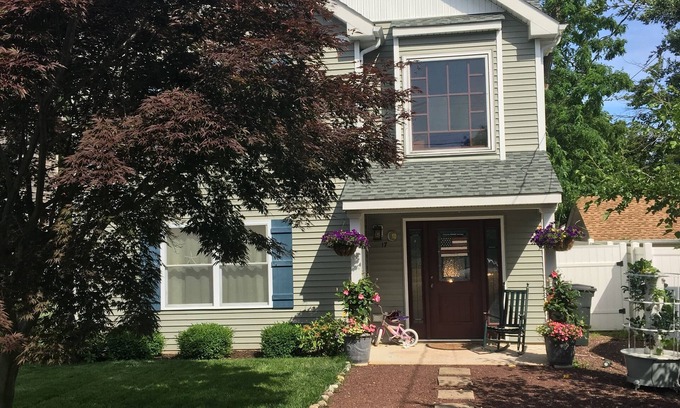 Manasquan House | Manasquan Retreat - family home near a park and 1.5 miles to the beach