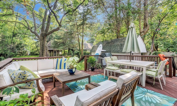 Manasquan House | Manasquan Seashore Victorian- Best street in town! 10% off for 14 day booking!