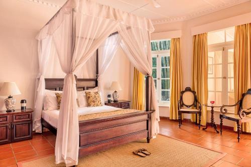 Hatton House | Mandira Strathdon by HPL