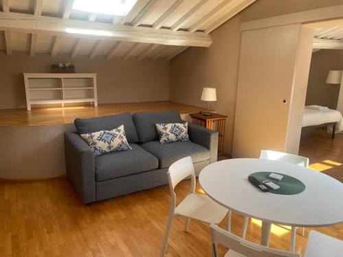 Fiesole Apartment | Mansarda Salviatino