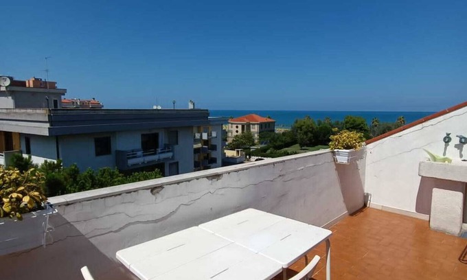 Montesilvano Apartment | Mansarda Vista Mare